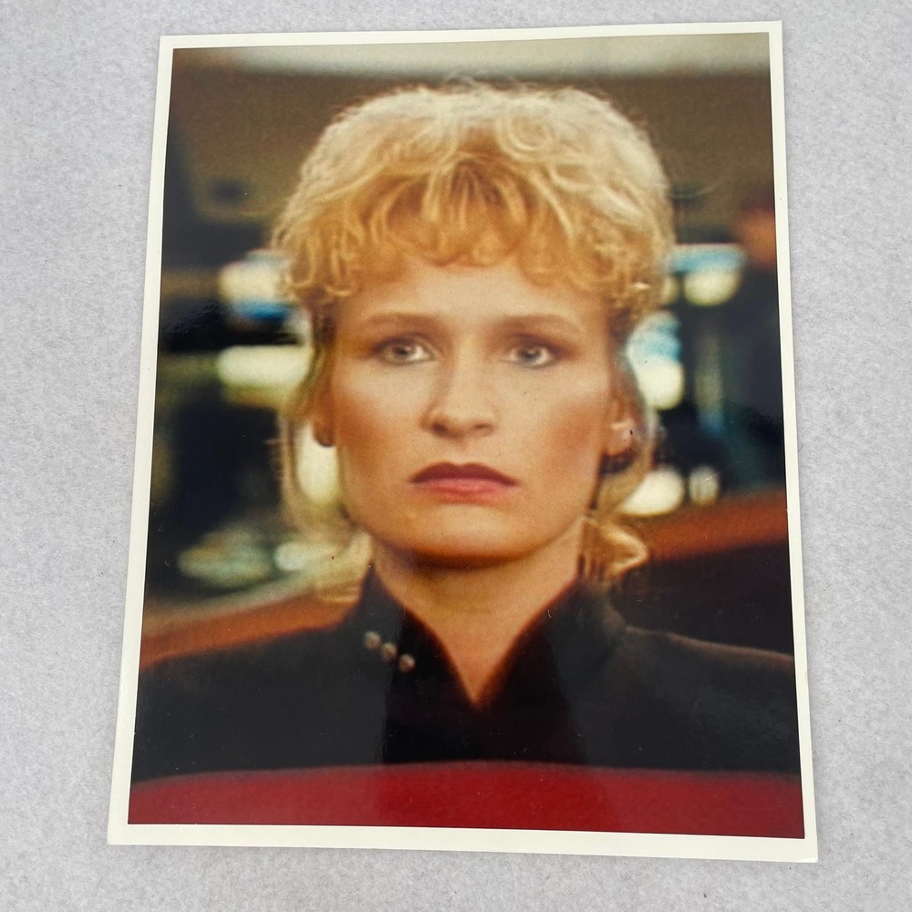 Star Trek TNG Elizabeth Dennehy Lt Commander Shelby 8x10 Photo Kodak Paper